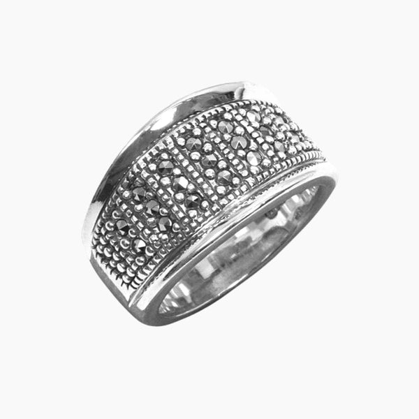 Mytys Vintage Marcasite Cubic Zirconia Band Ring for Women Black Cocktail  Rings Round Cut Black Onyx Ring - Walmart.com